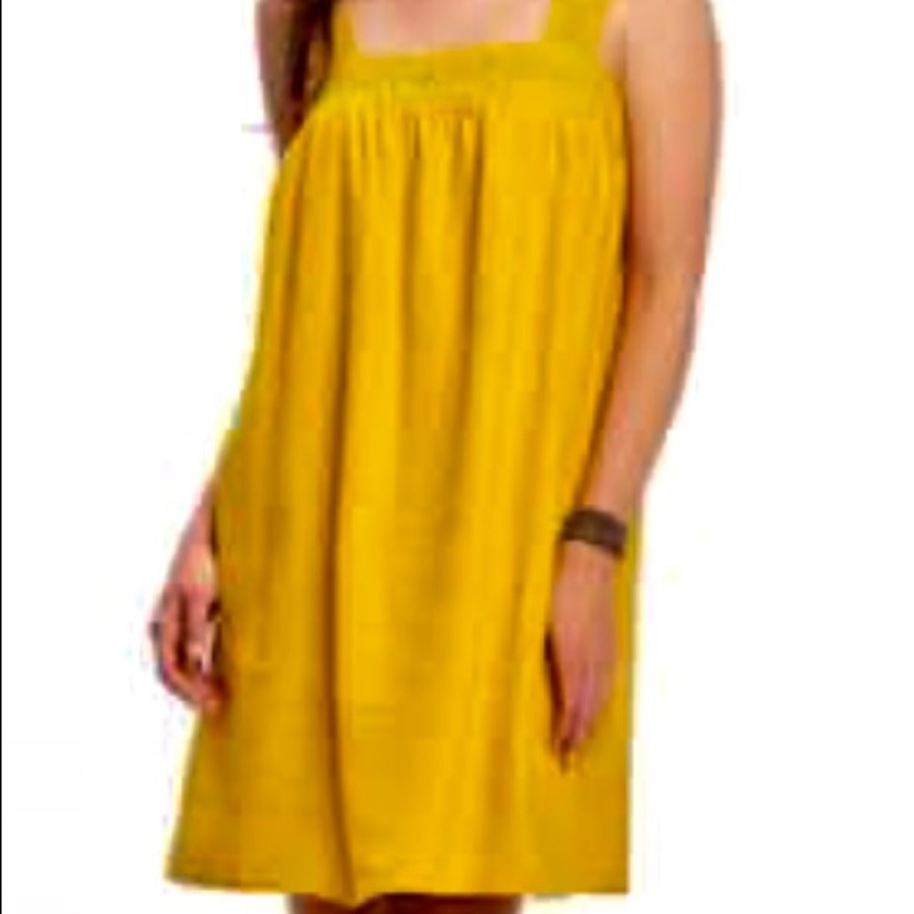 Old navy yellow linen dress